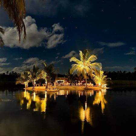 איקראי Moria Eco Lodge מראה חיצוני תמונה